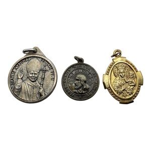 Vintage Religious Medal Lot – Pope John Paul II, Jesus‎ Christ, Madonna & Child